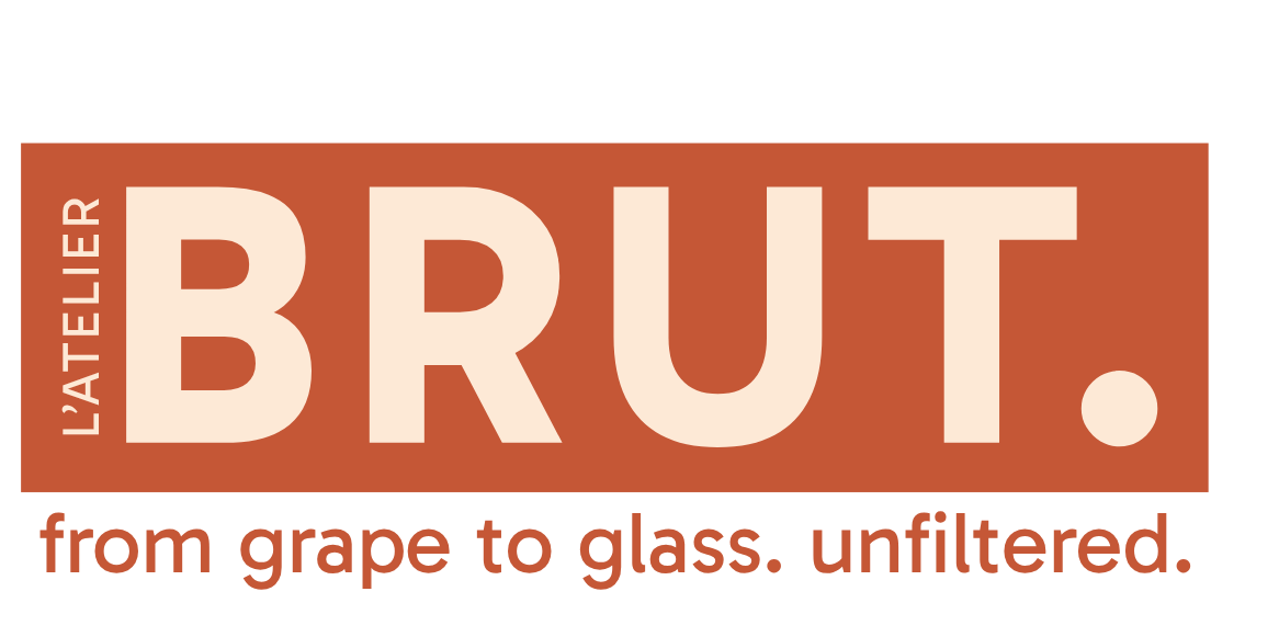Wortlogo_From grape to glass. unfiltered.