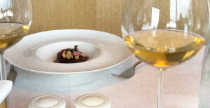 Orangewine Upupa von Weingut Abraham, Südtirol im Glas