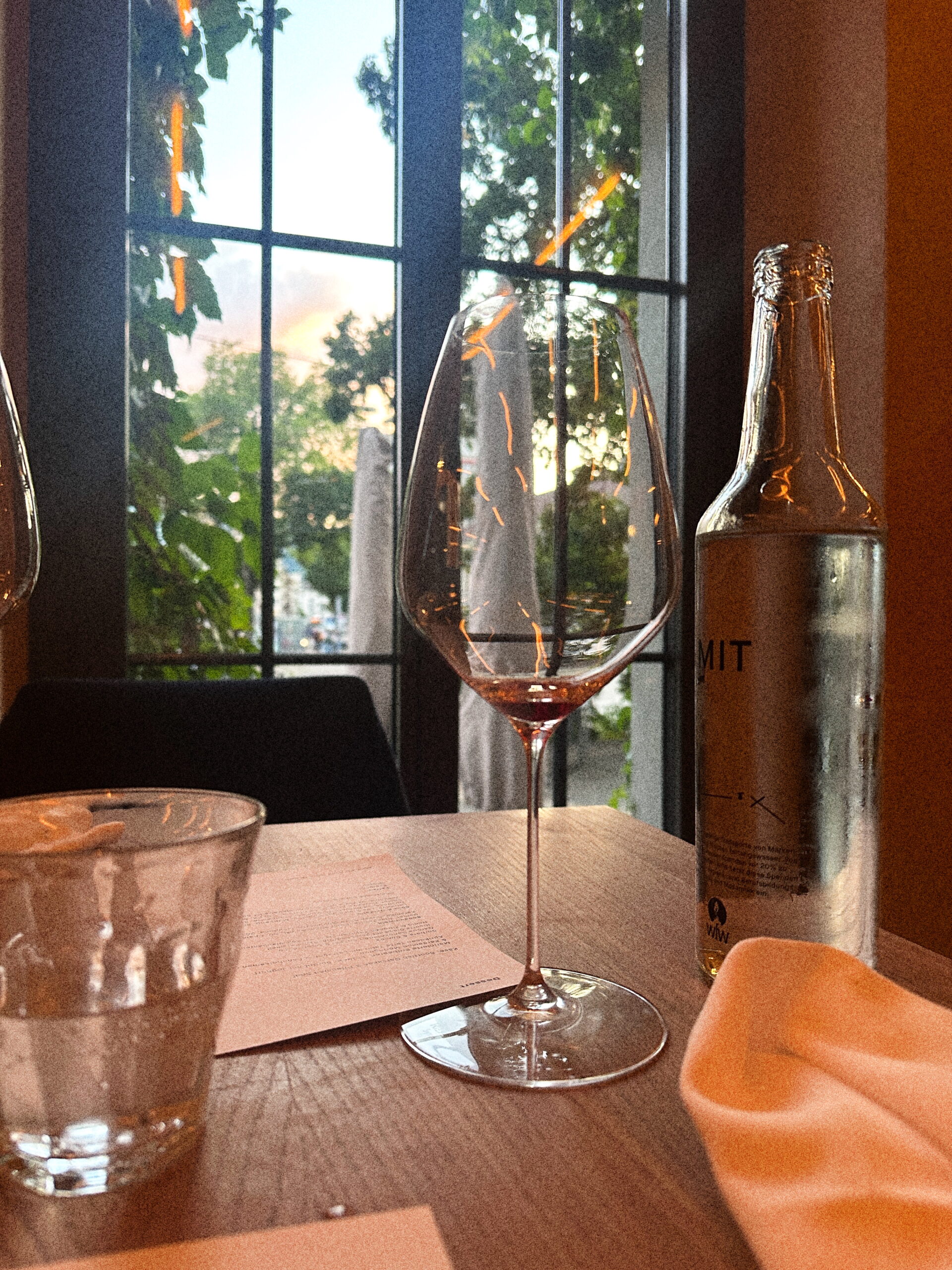 Weinbar-Silex_Fensterblick