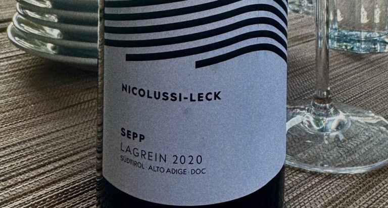 Rot-Sepp_Nicolussi-Leck_Flasche